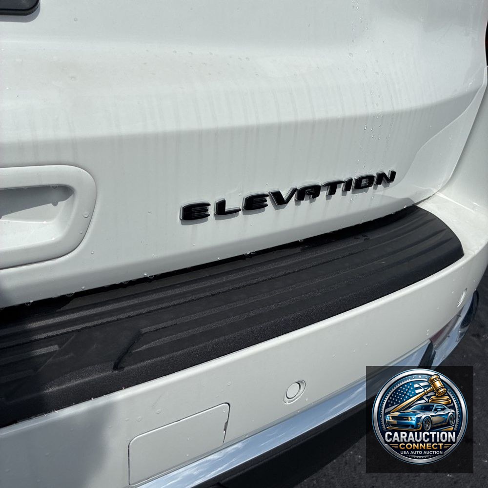 2025 GMC Yukon Elevation