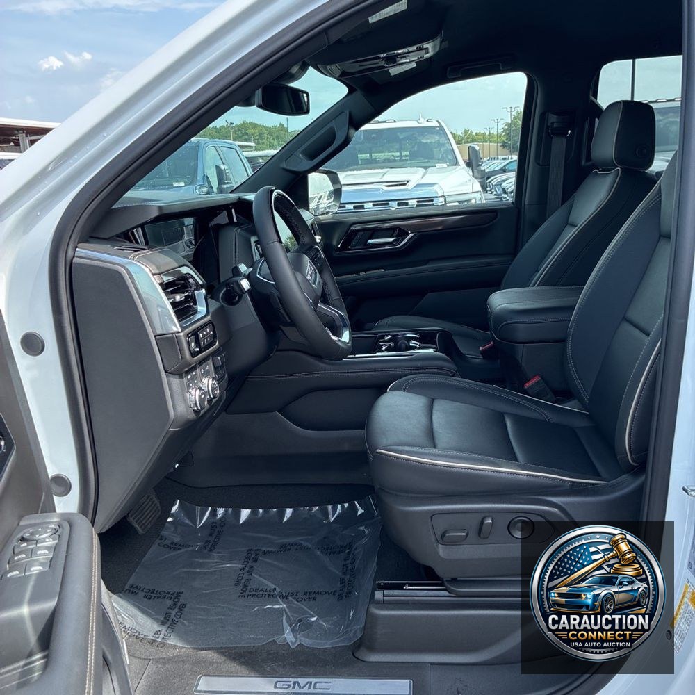 2025 GMC Yukon Elevation