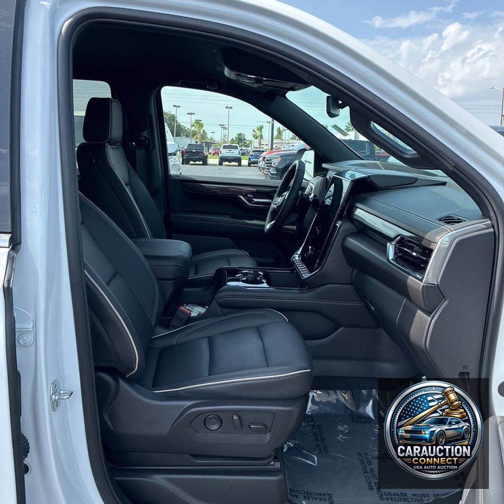 2025 GMC Yukon Elevation