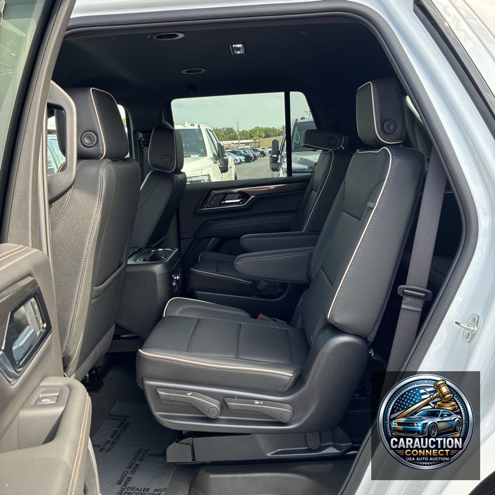 2025 GMC Yukon Elevation