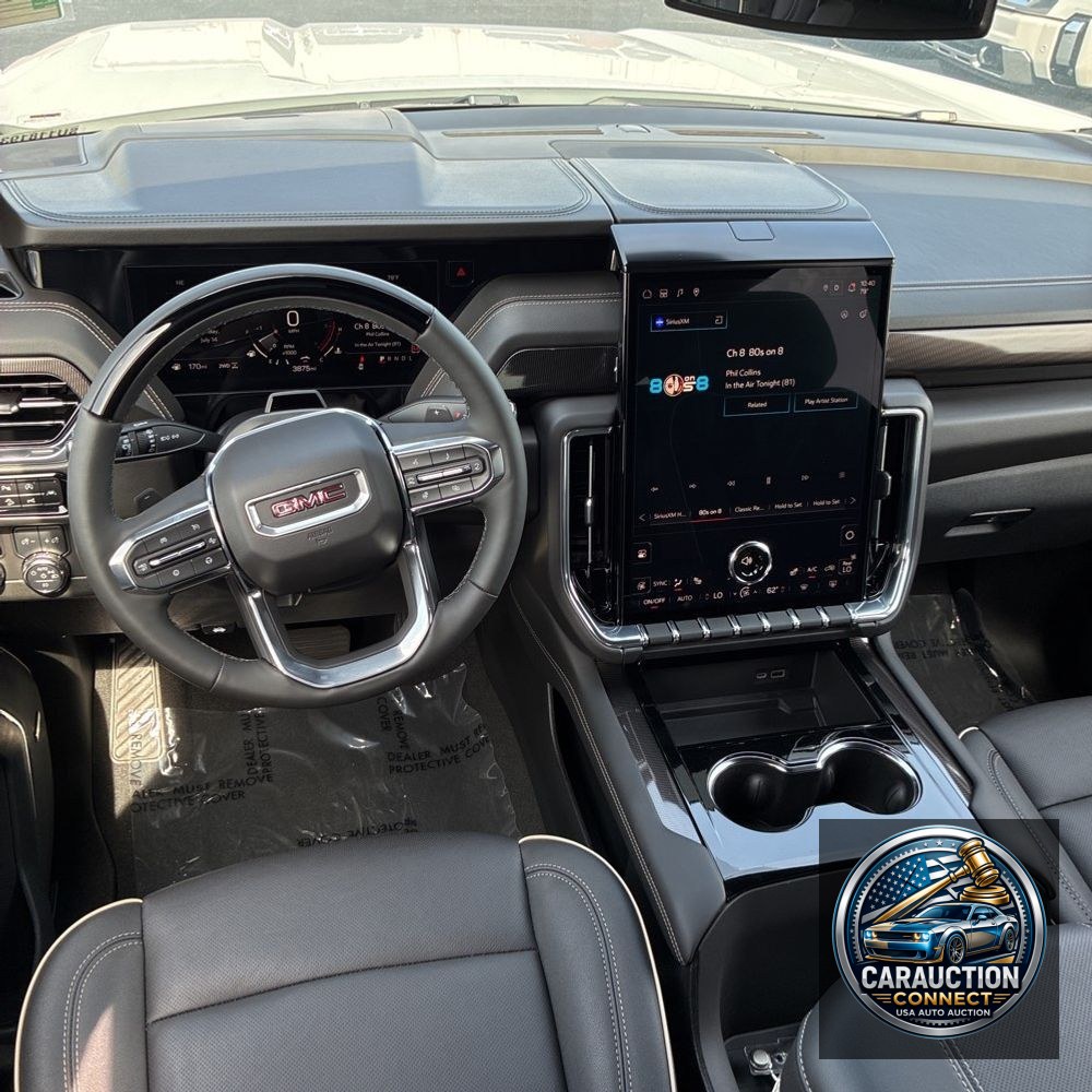 2025 GMC Yukon Elevation