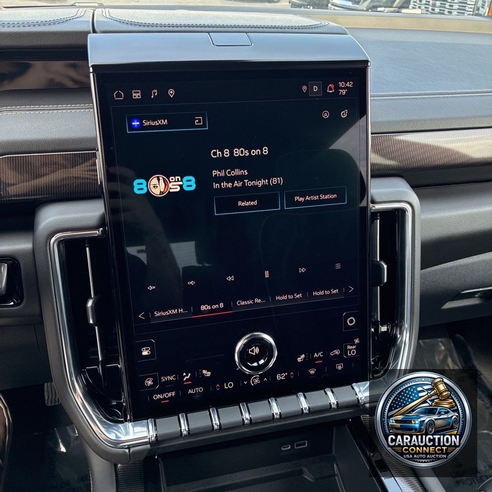 2025 GMC Yukon Elevation