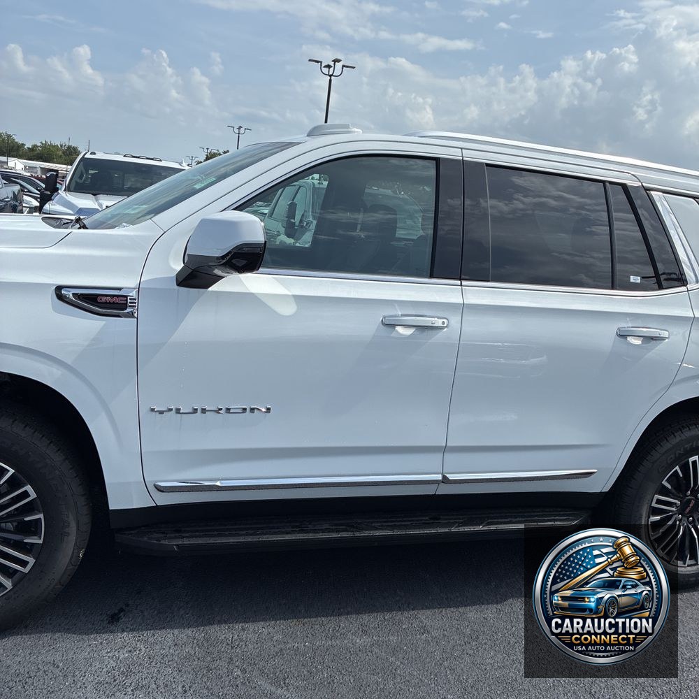 2025 GMC Yukon Elevation