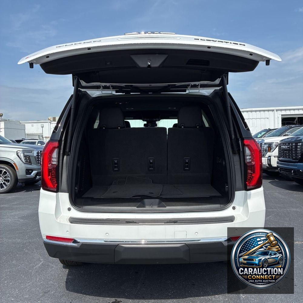 2025 GMC Yukon Elevation