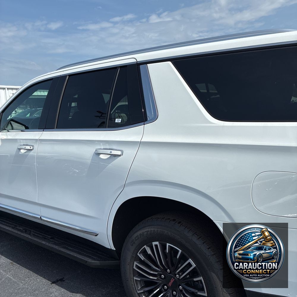 2025 GMC Yukon Elevation