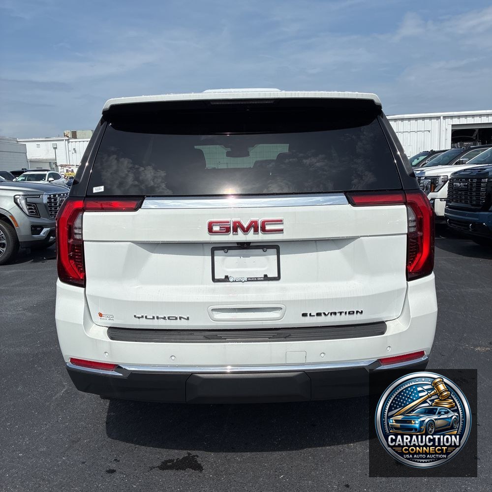2025 GMC Yukon Elevation