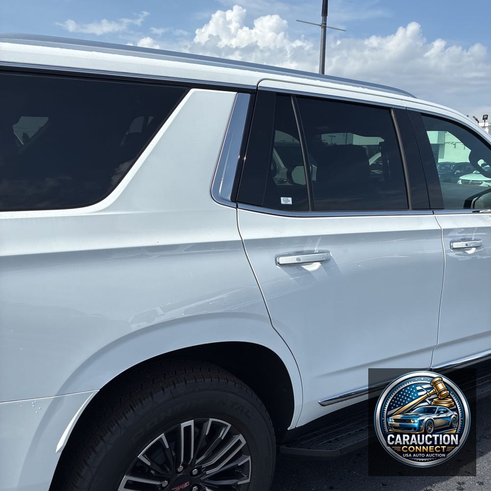 2025 GMC Yukon Elevation