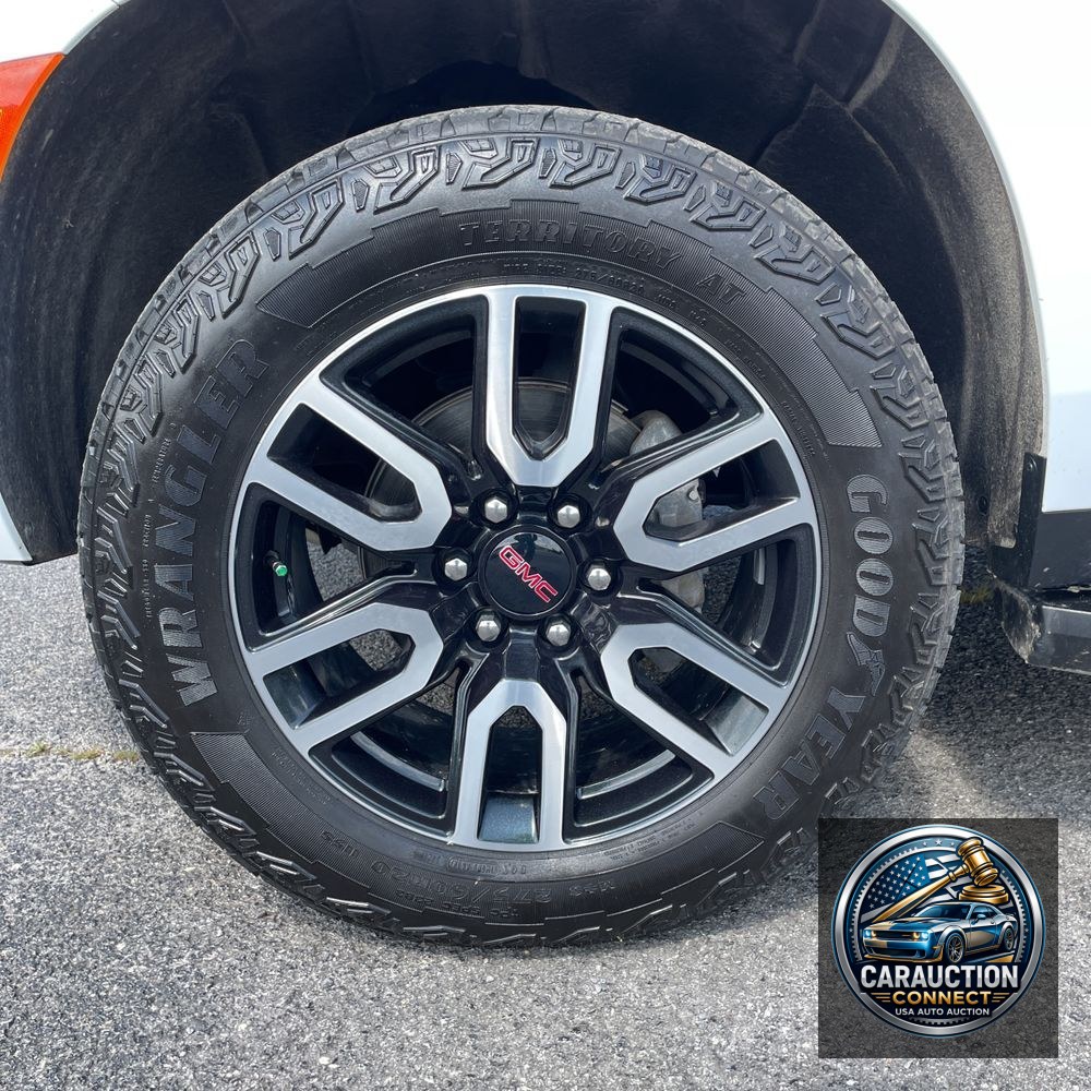2024 GMC Yukon AT4