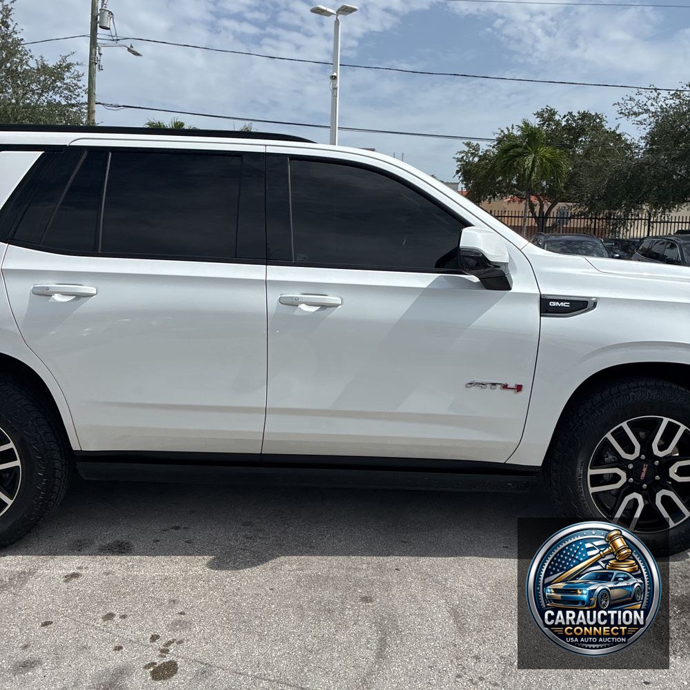 2023 GMC Yukon AT4