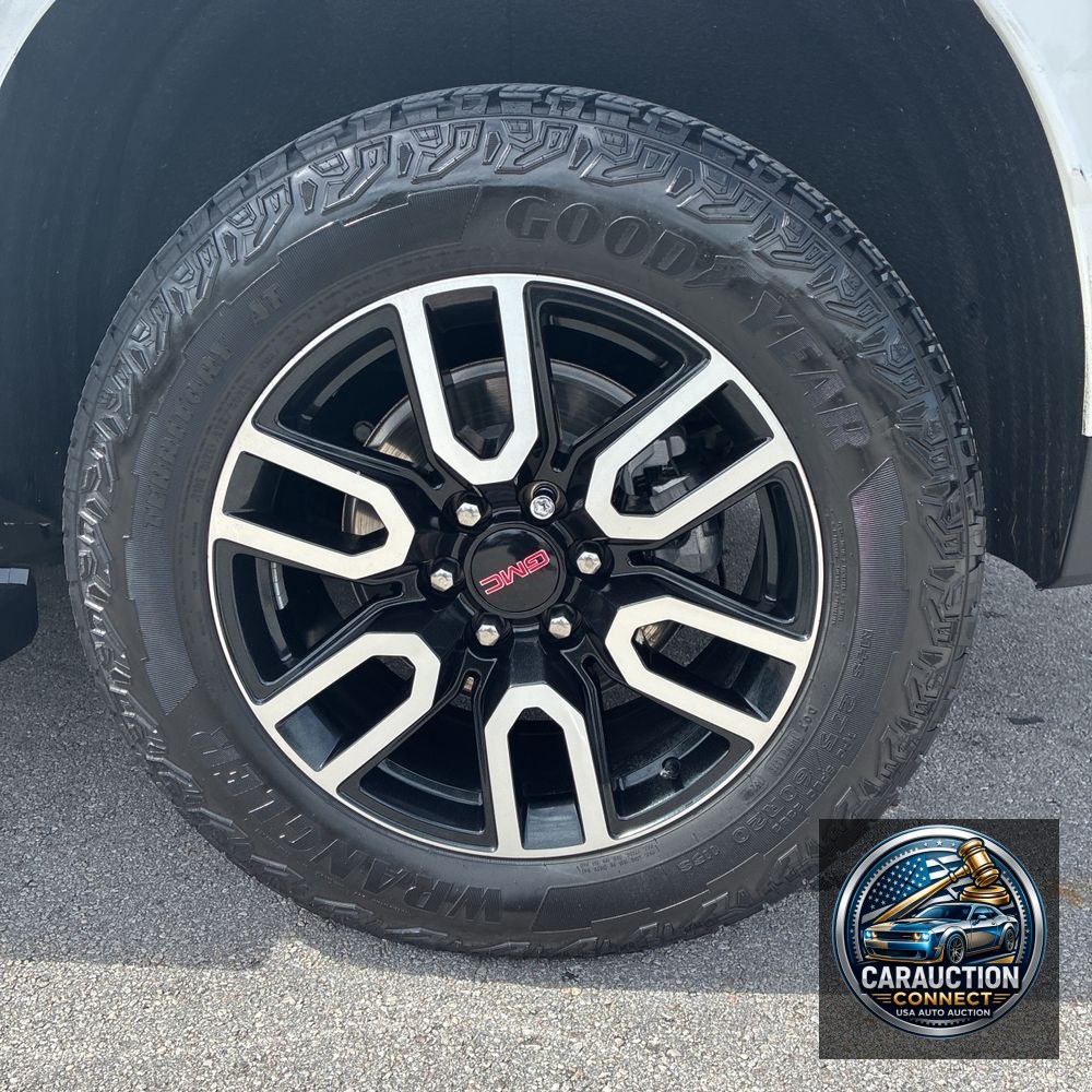 2023 GMC Yukon AT4