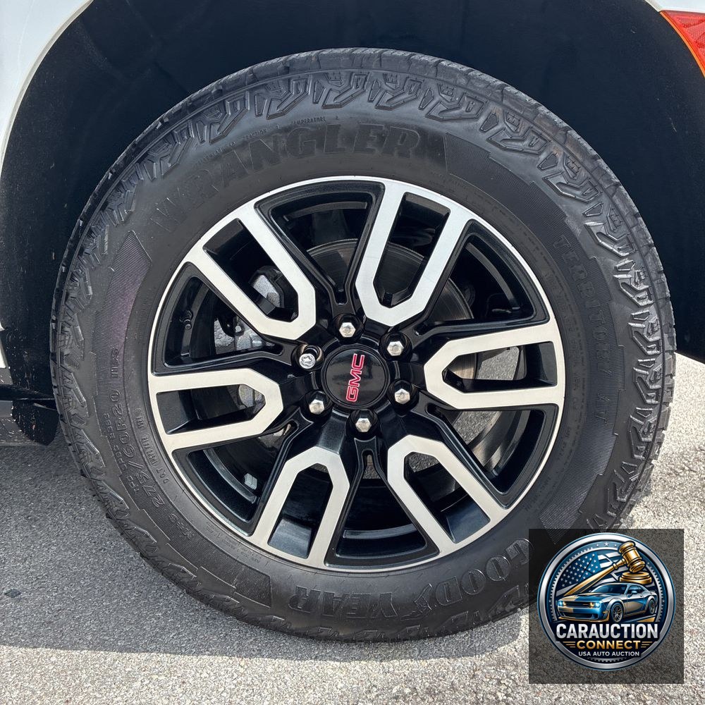 2023 GMC Yukon AT4