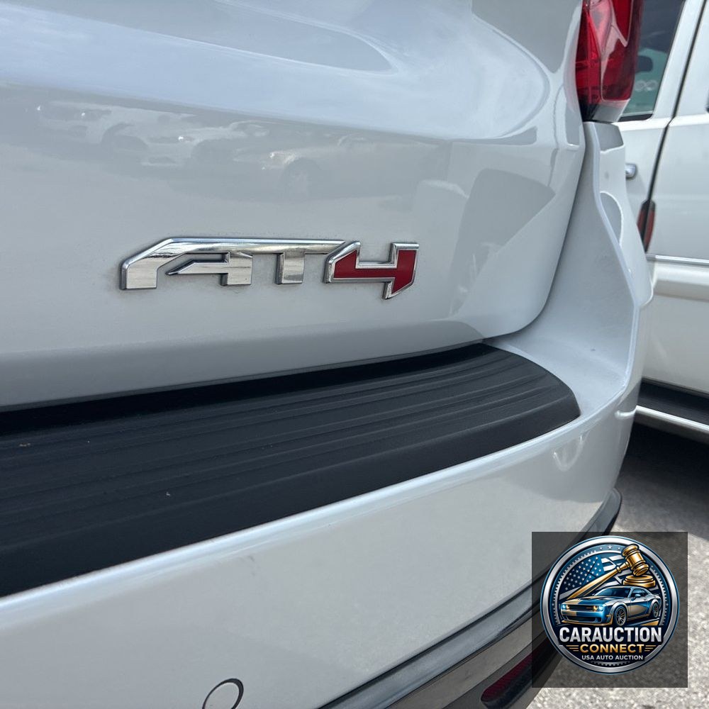 2023 GMC Yukon AT4