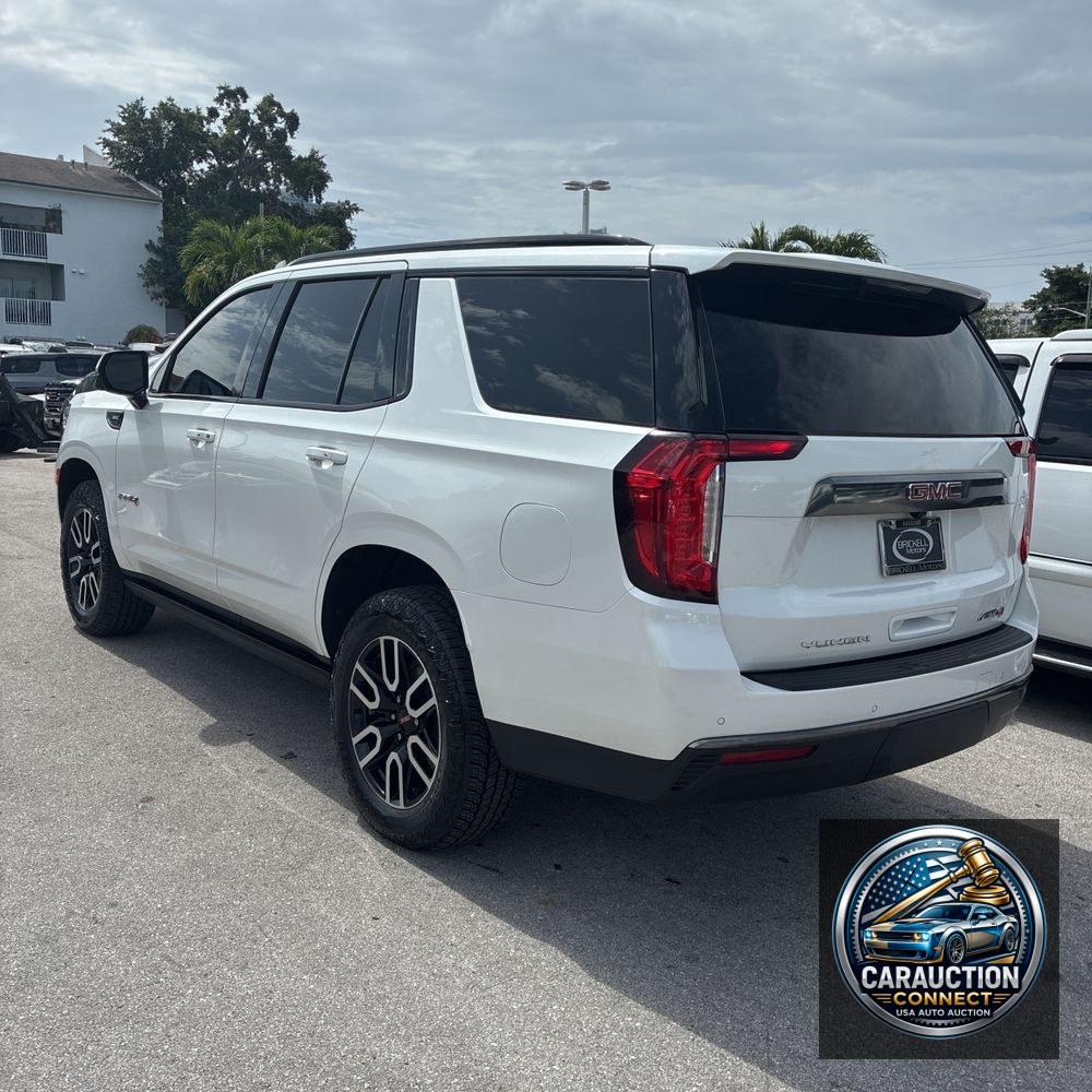 2023 GMC Yukon AT4