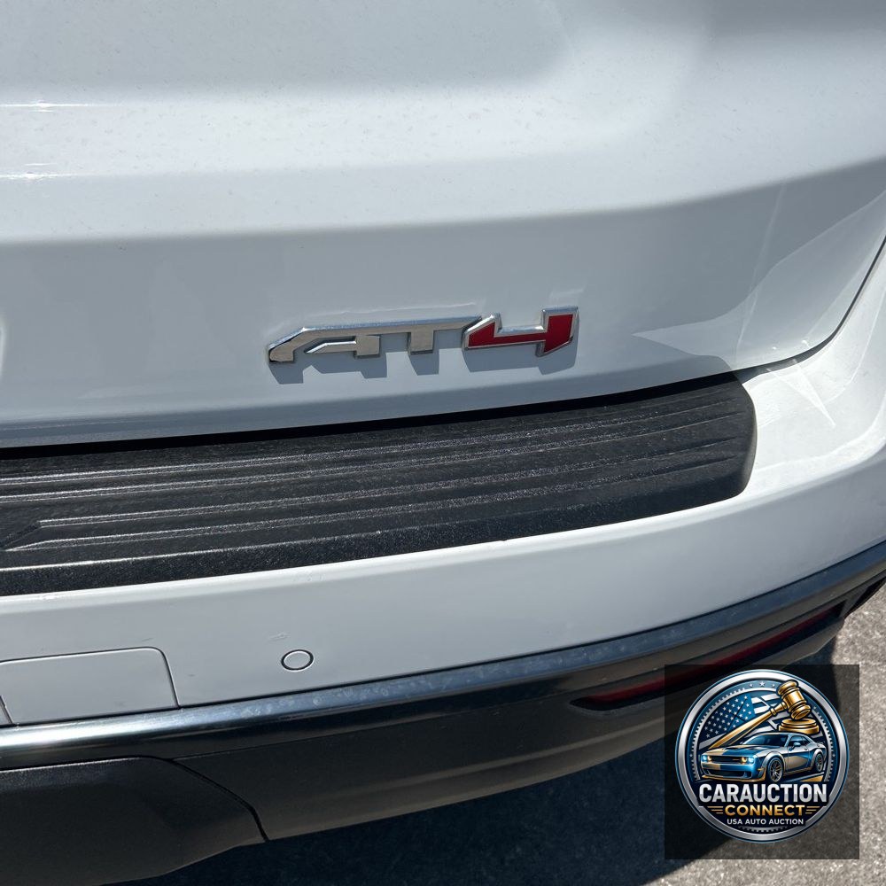 2024 GMC Yukon AT4