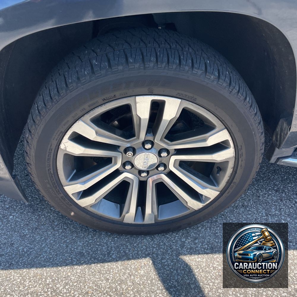 2020 GMC Yukon Denali