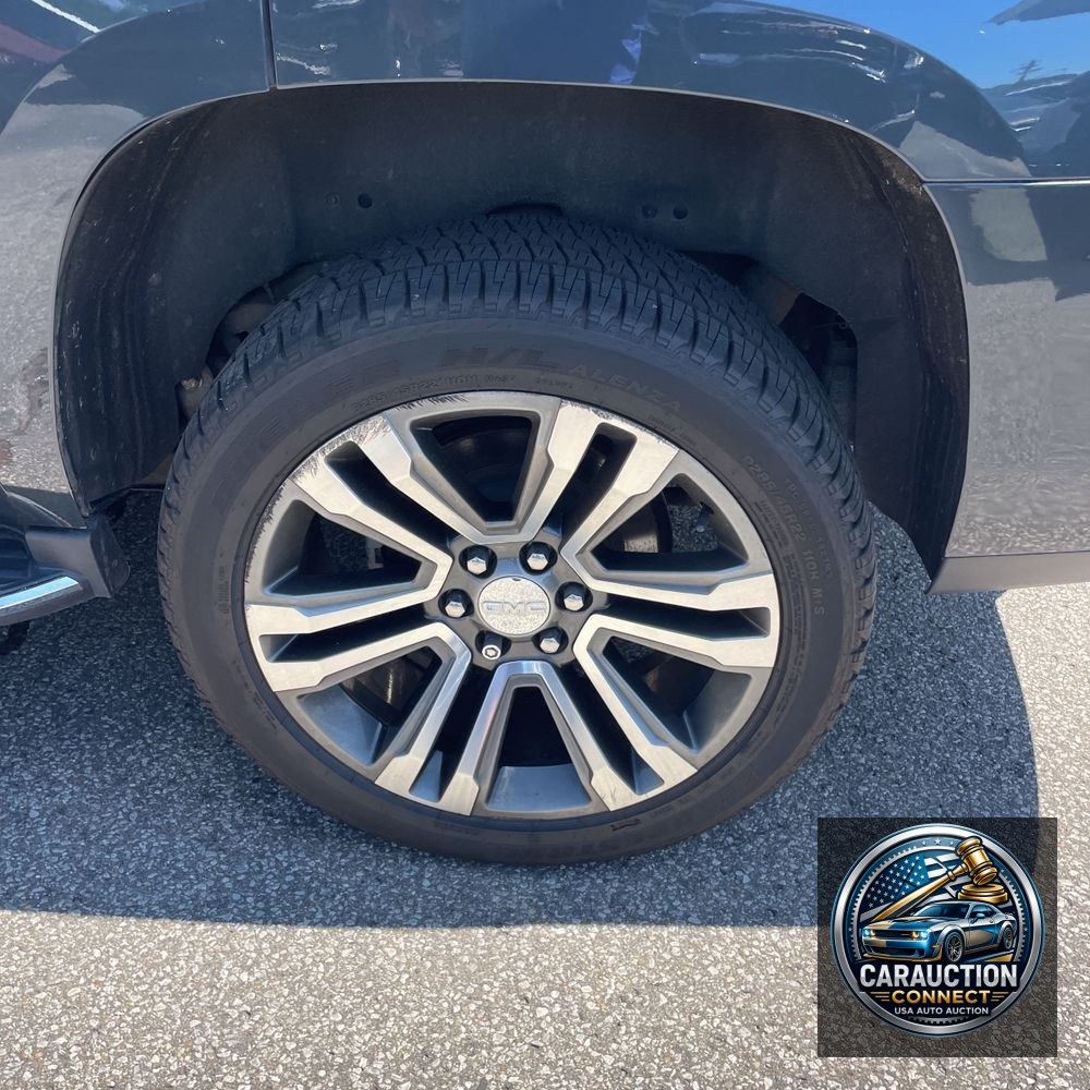 2020 GMC Yukon Denali