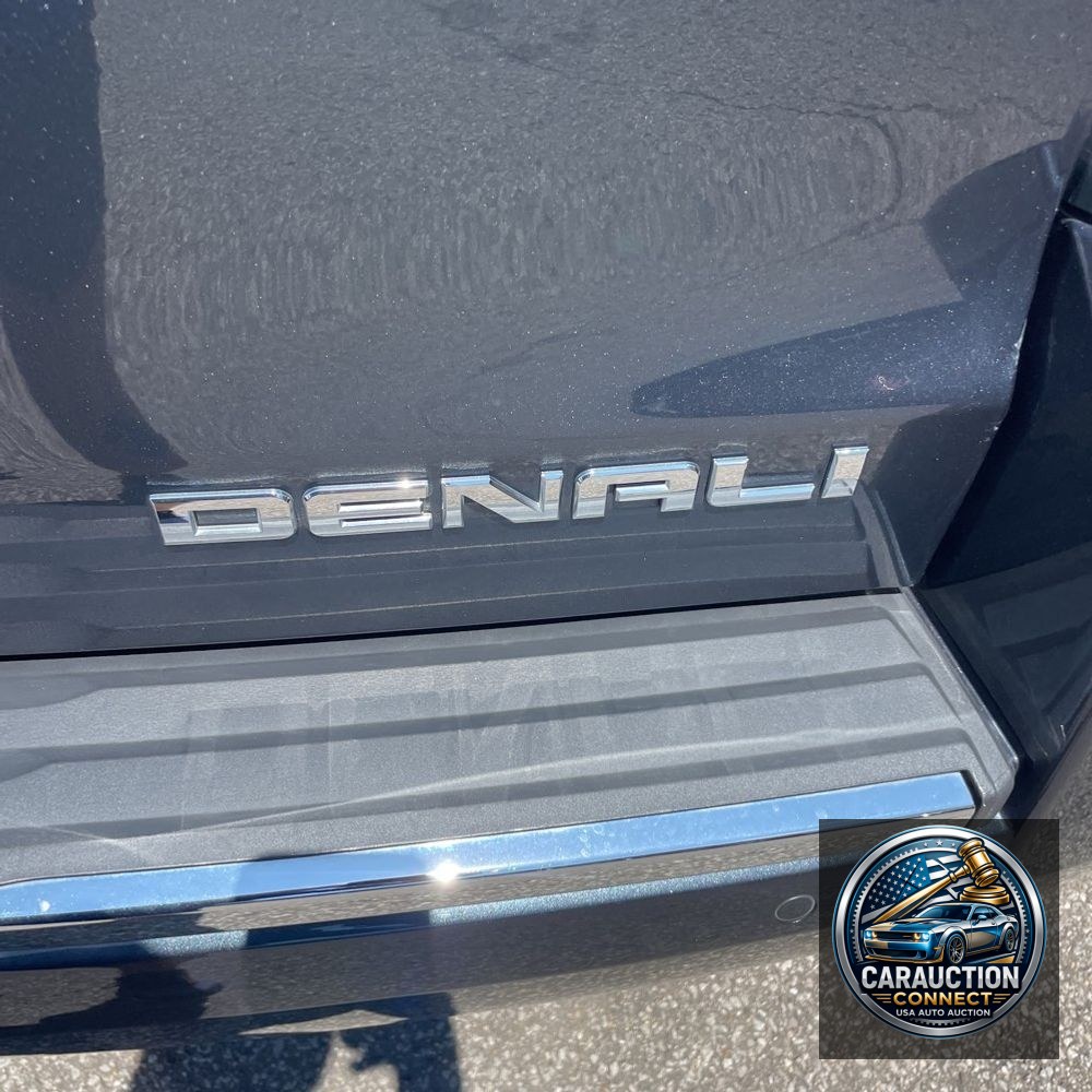 2020 GMC Yukon Denali