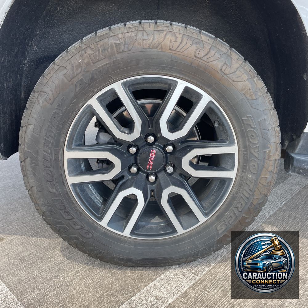 2022 GMC Yukon AT4