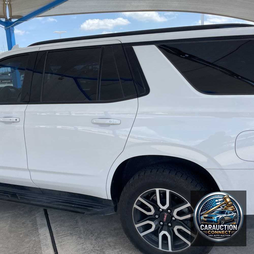 2022 GMC Yukon AT4