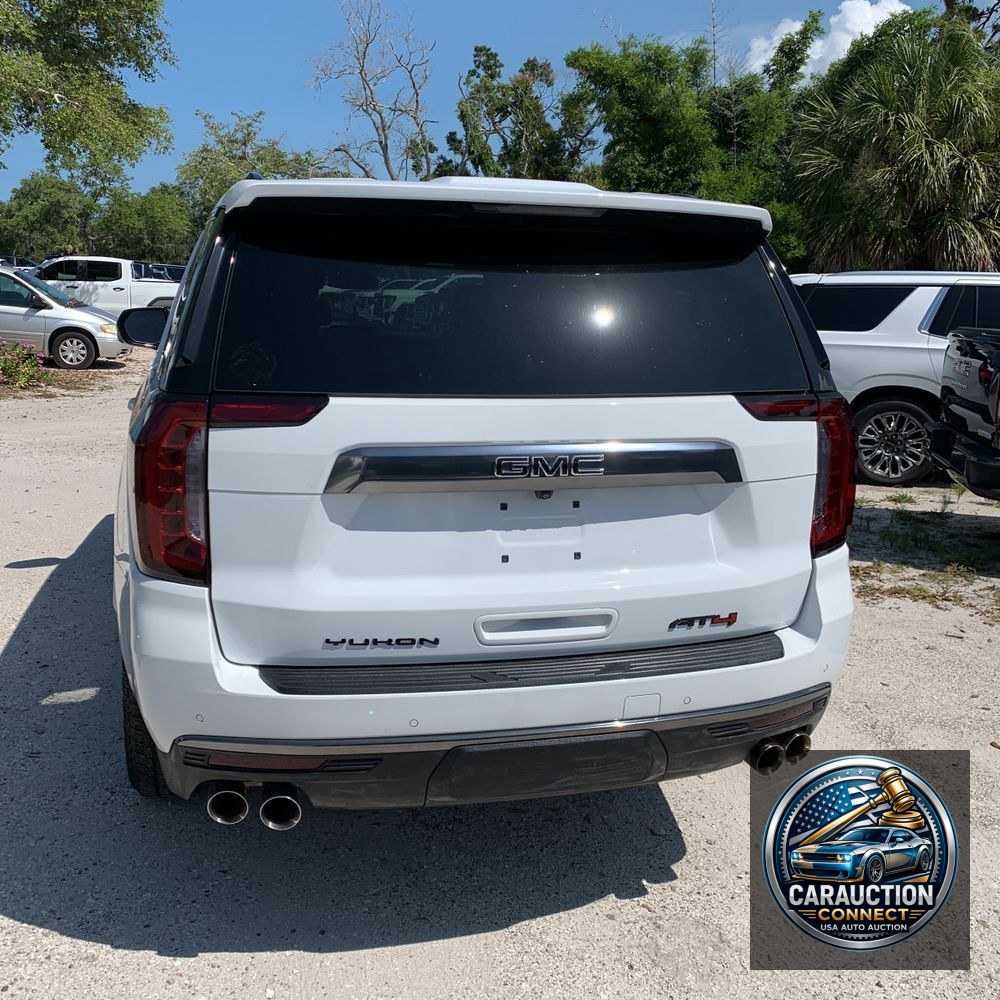 2024 GMC Yukon AT4