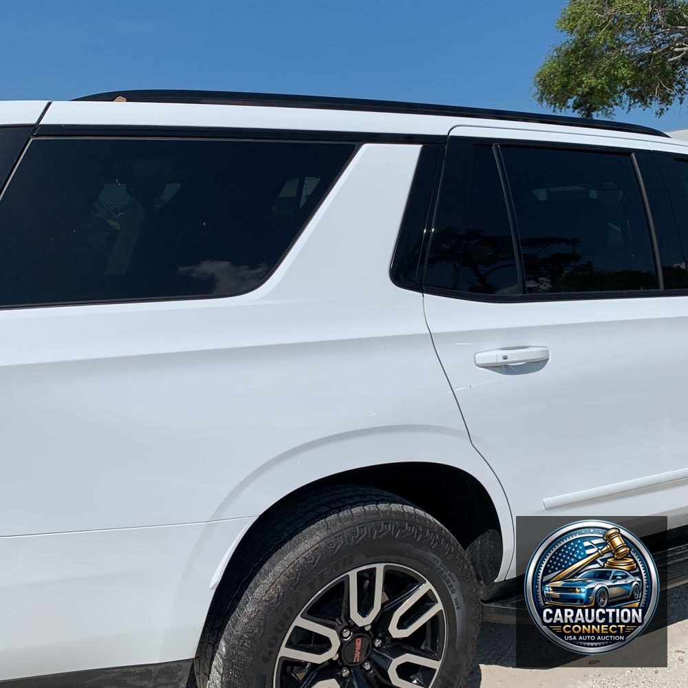 2024 GMC Yukon AT4