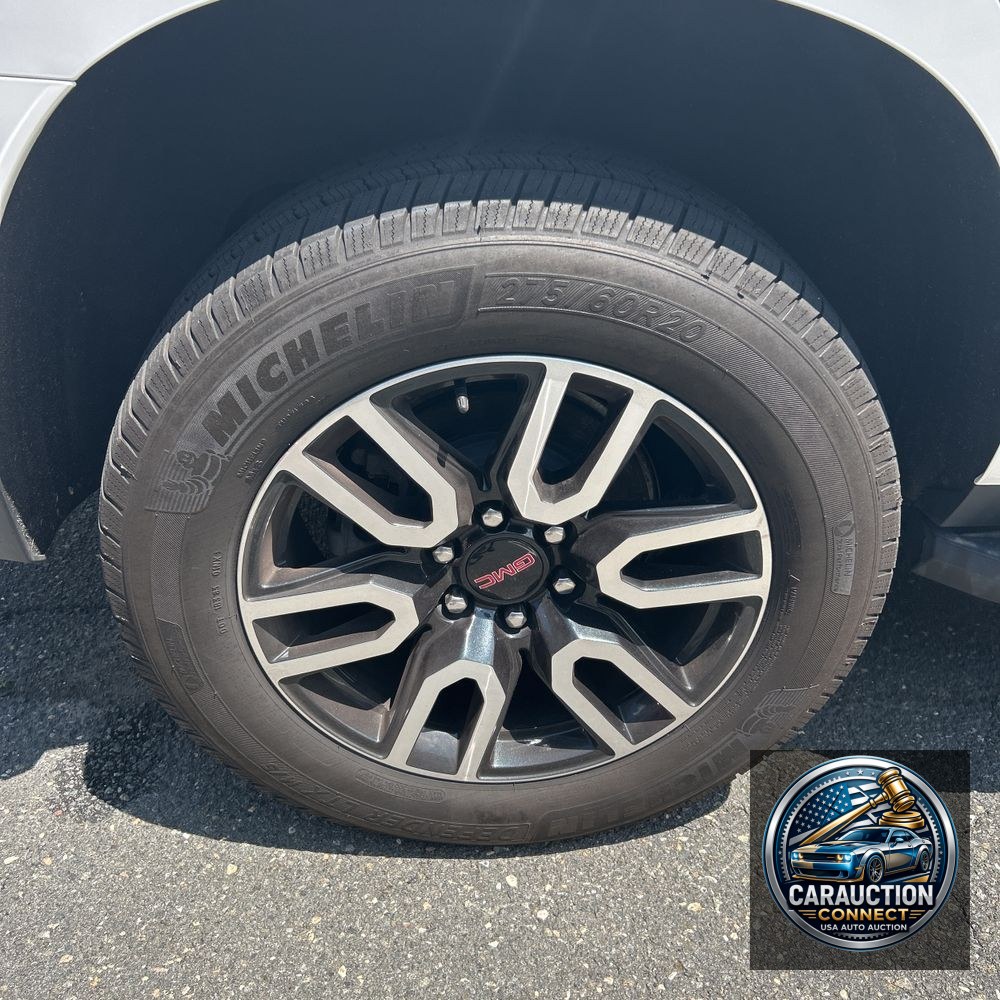 2022 GMC Yukon AT4