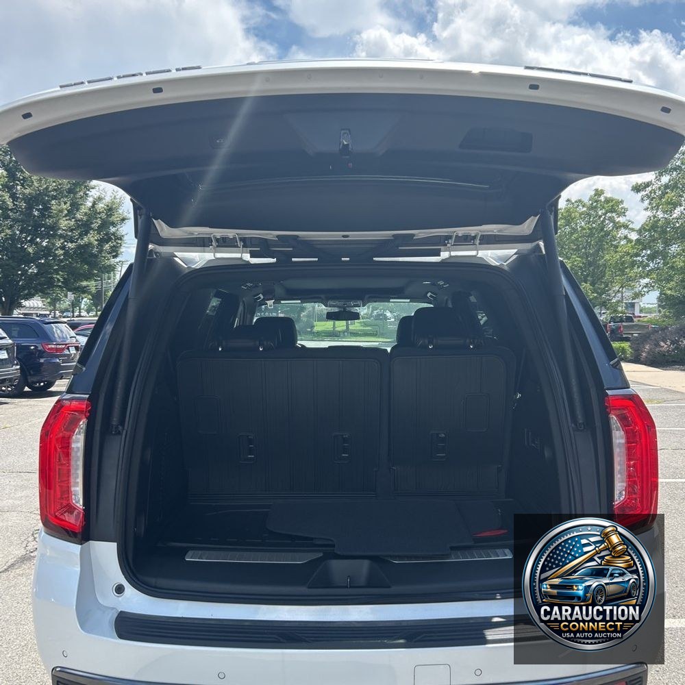 2022 GMC Yukon AT4