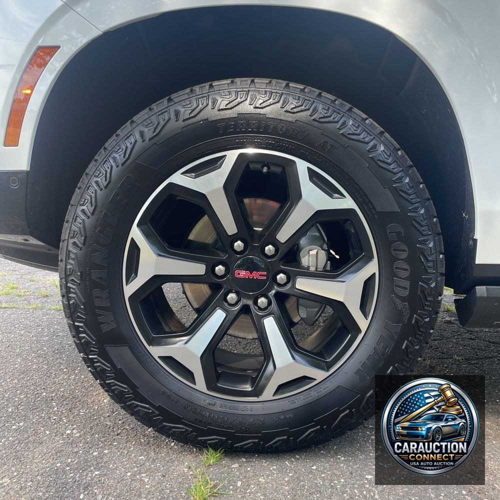 2025 GMC Yukon AT4