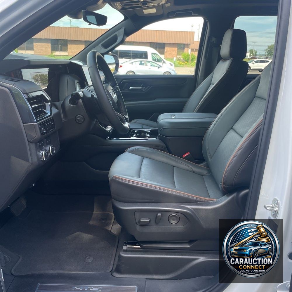 2025 GMC Yukon AT4