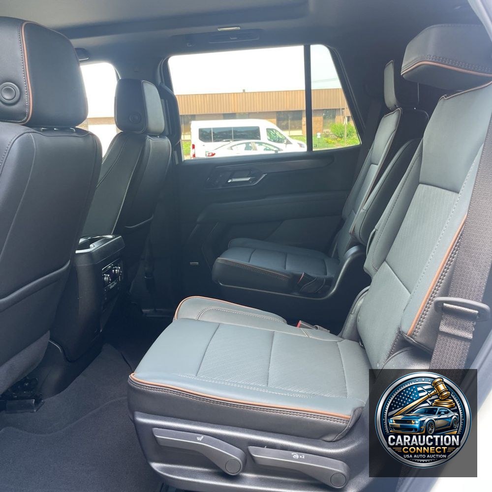 2025 GMC Yukon AT4