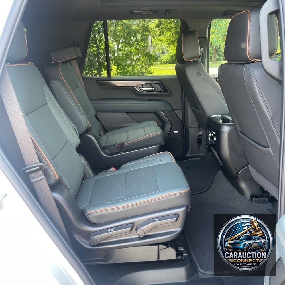 2025 GMC Yukon AT4