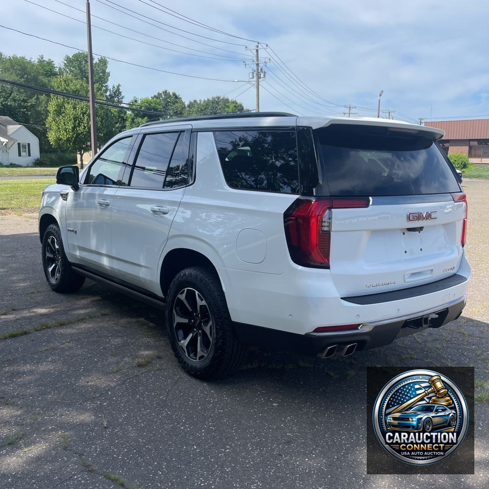 2025 GMC Yukon AT4