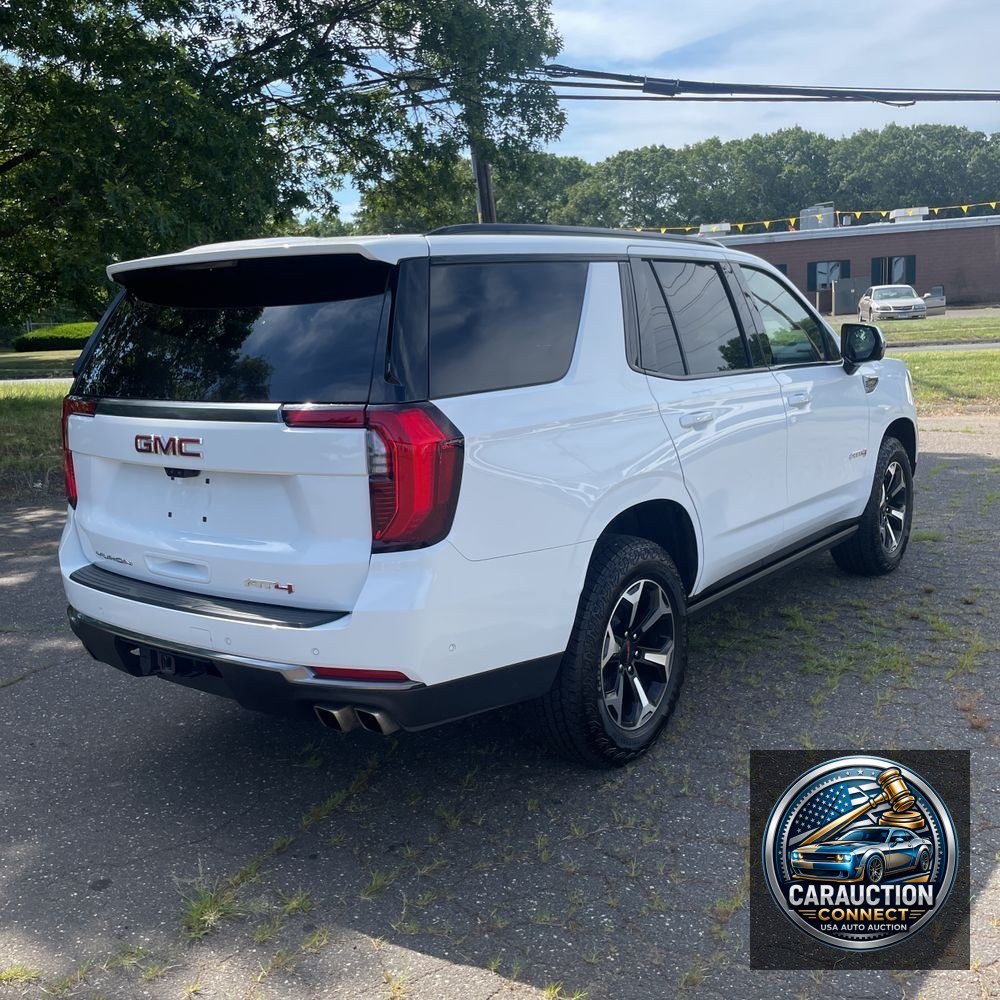 2025 GMC Yukon AT4