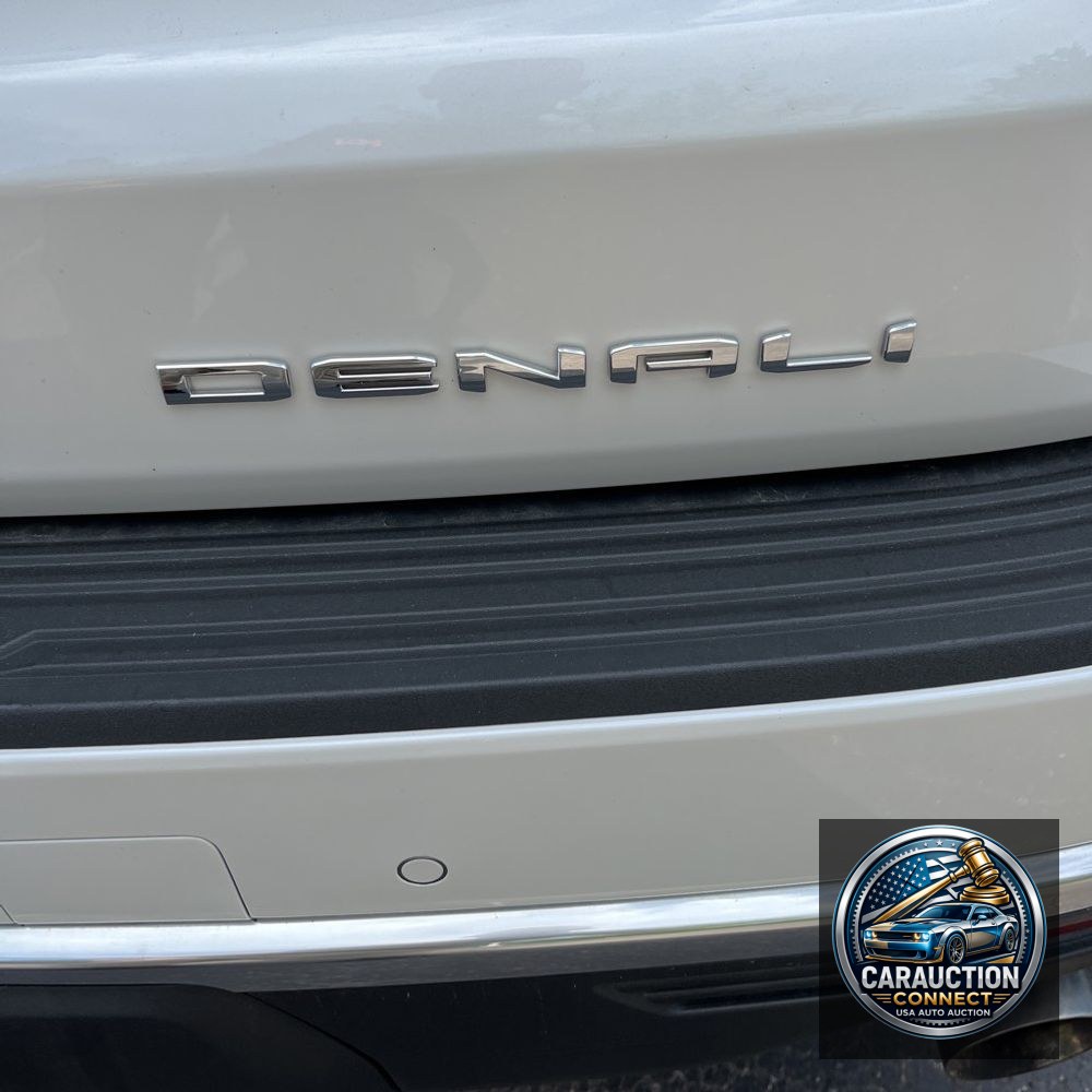 2022 GMC Yukon Denali