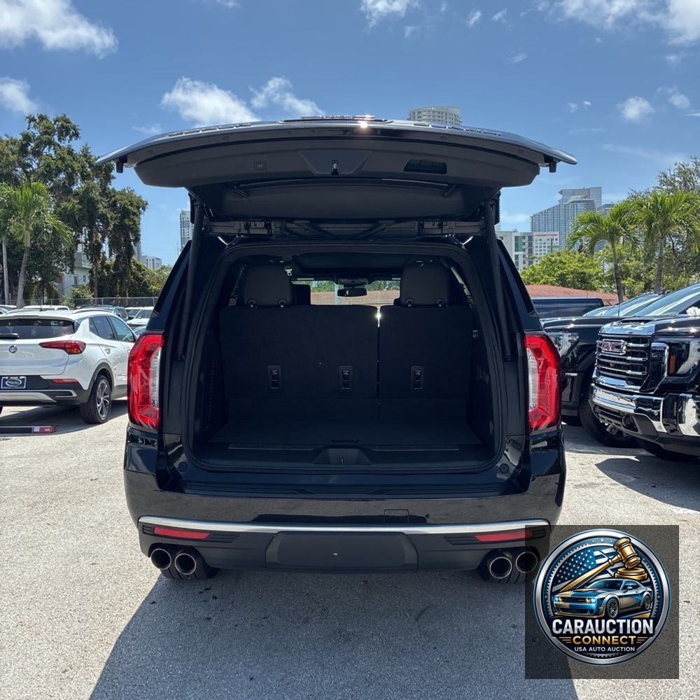 2023 GMC Yukon Denali