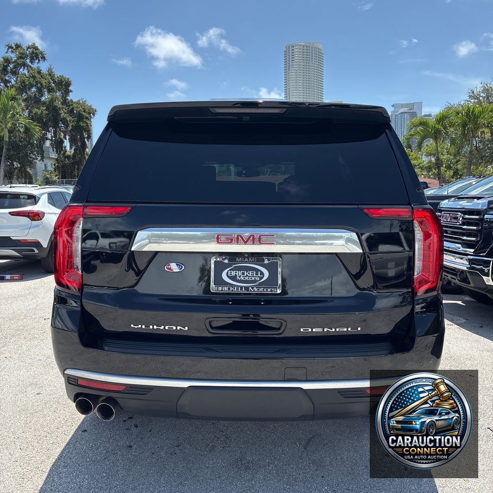2023 GMC Yukon Denali