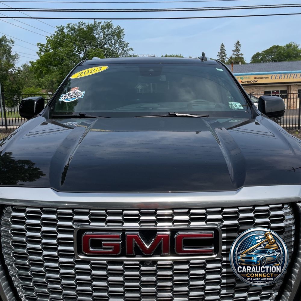 2023 GMC Yukon Denali