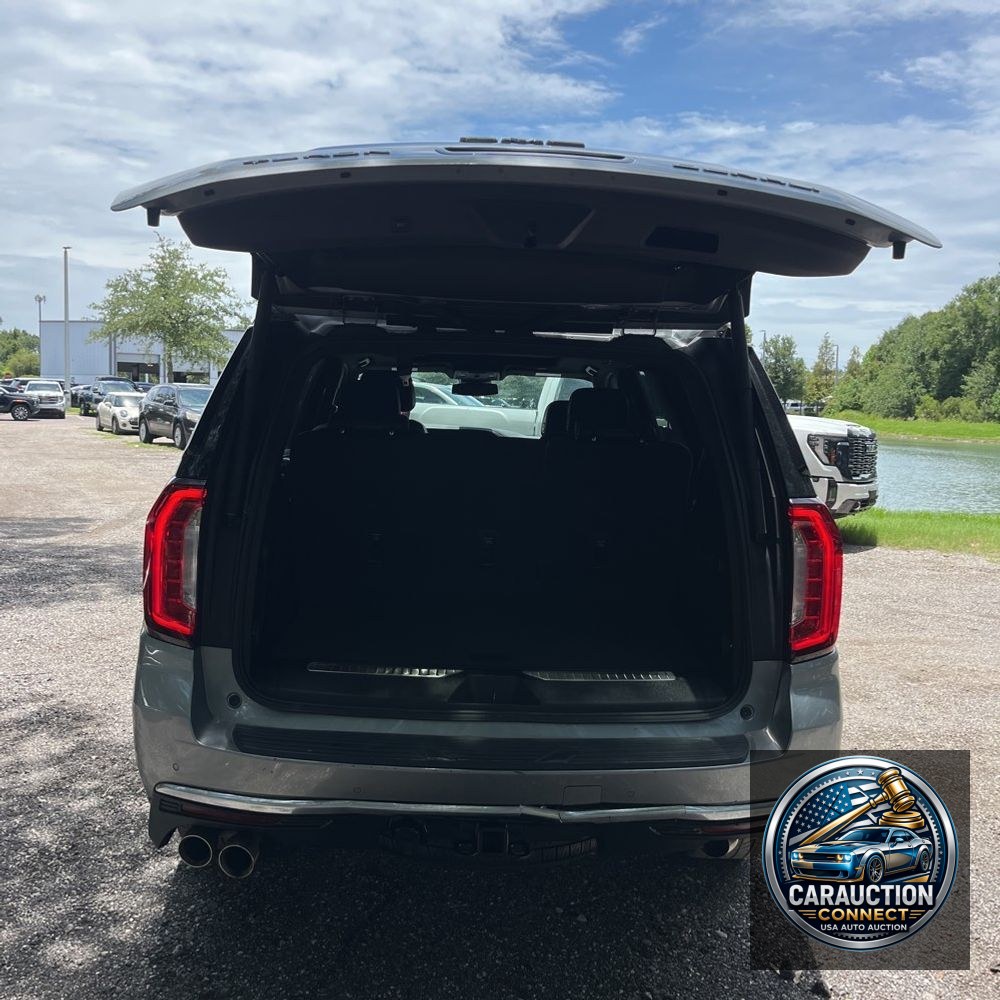 2023 GMC Yukon Denali