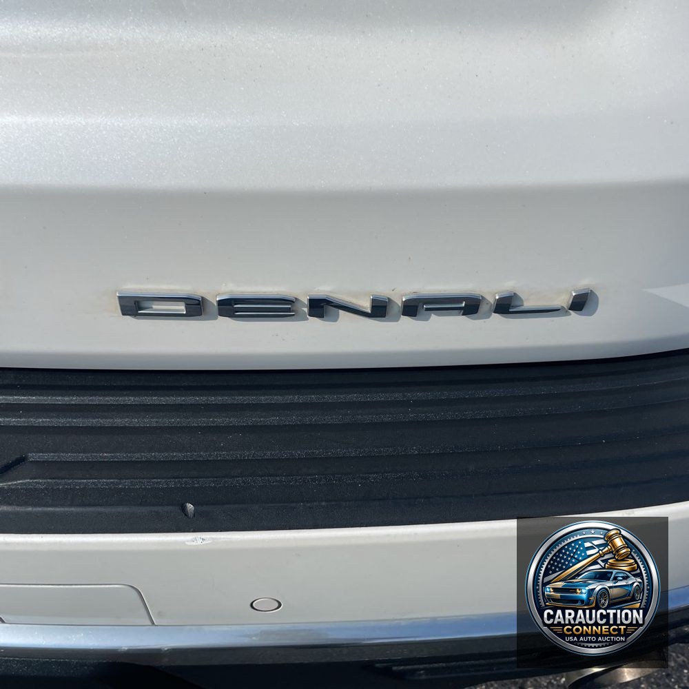 2022 GMC Yukon Denali