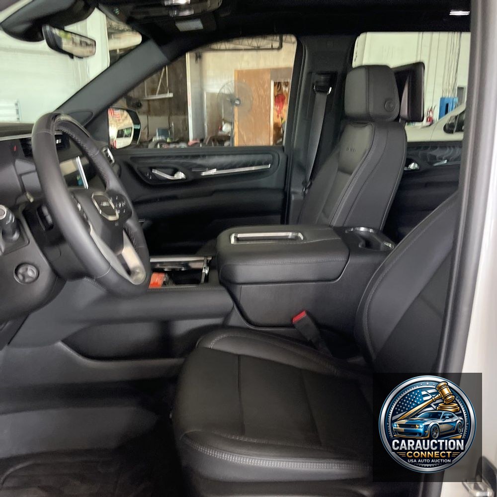 2023 GMC Yukon Denali