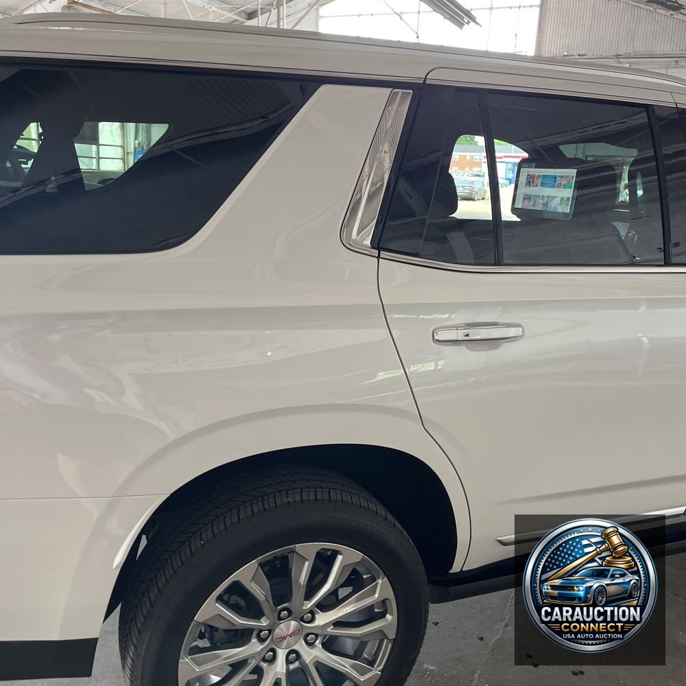 2023 GMC Yukon Denali