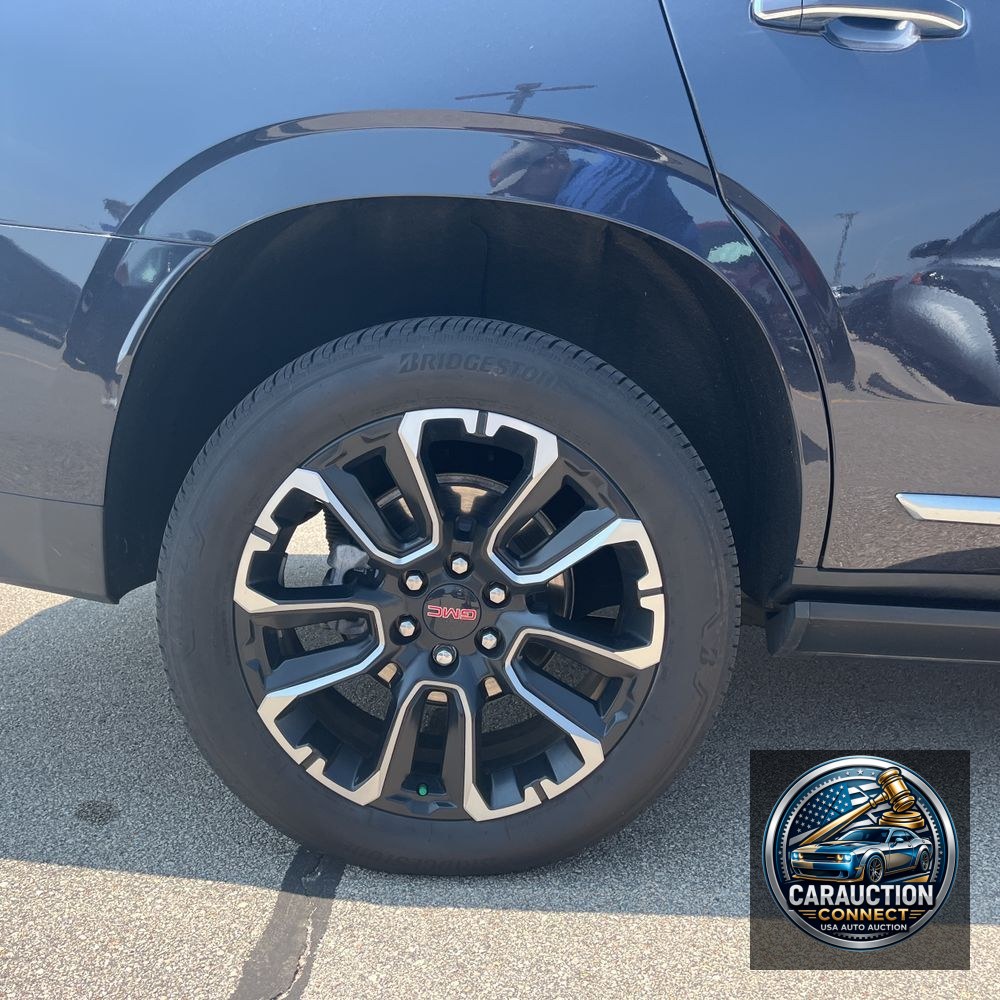 2024 GMC Yukon Denali