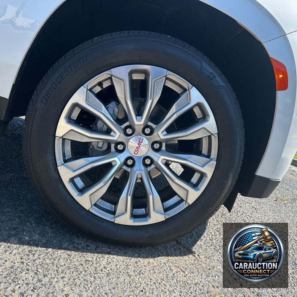 2024 GMC Yukon Denali