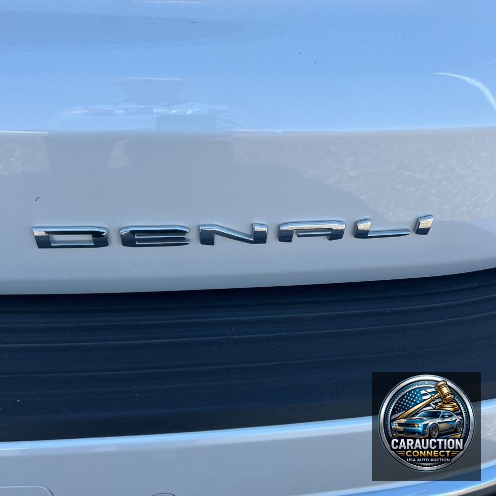 2024 GMC Yukon Denali