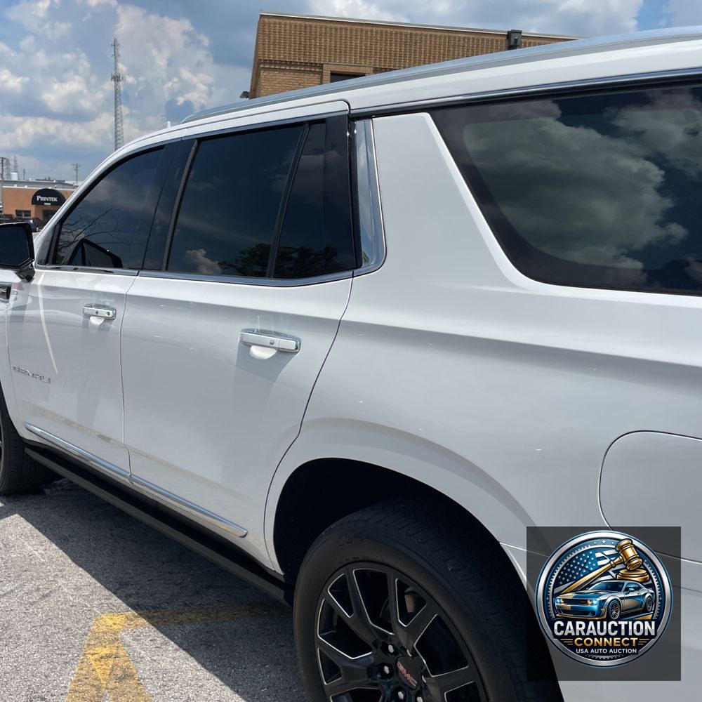 2023 GMC Yukon Denali