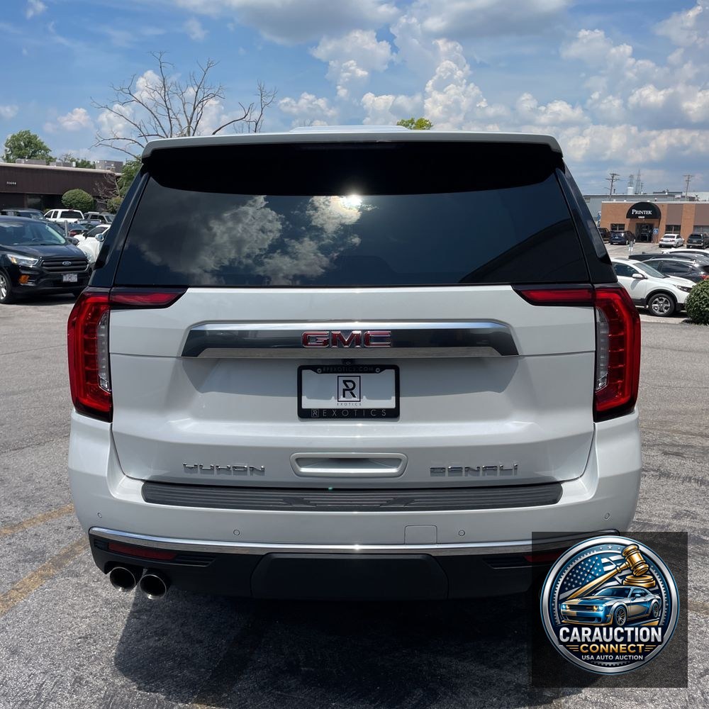 2023 GMC Yukon Denali