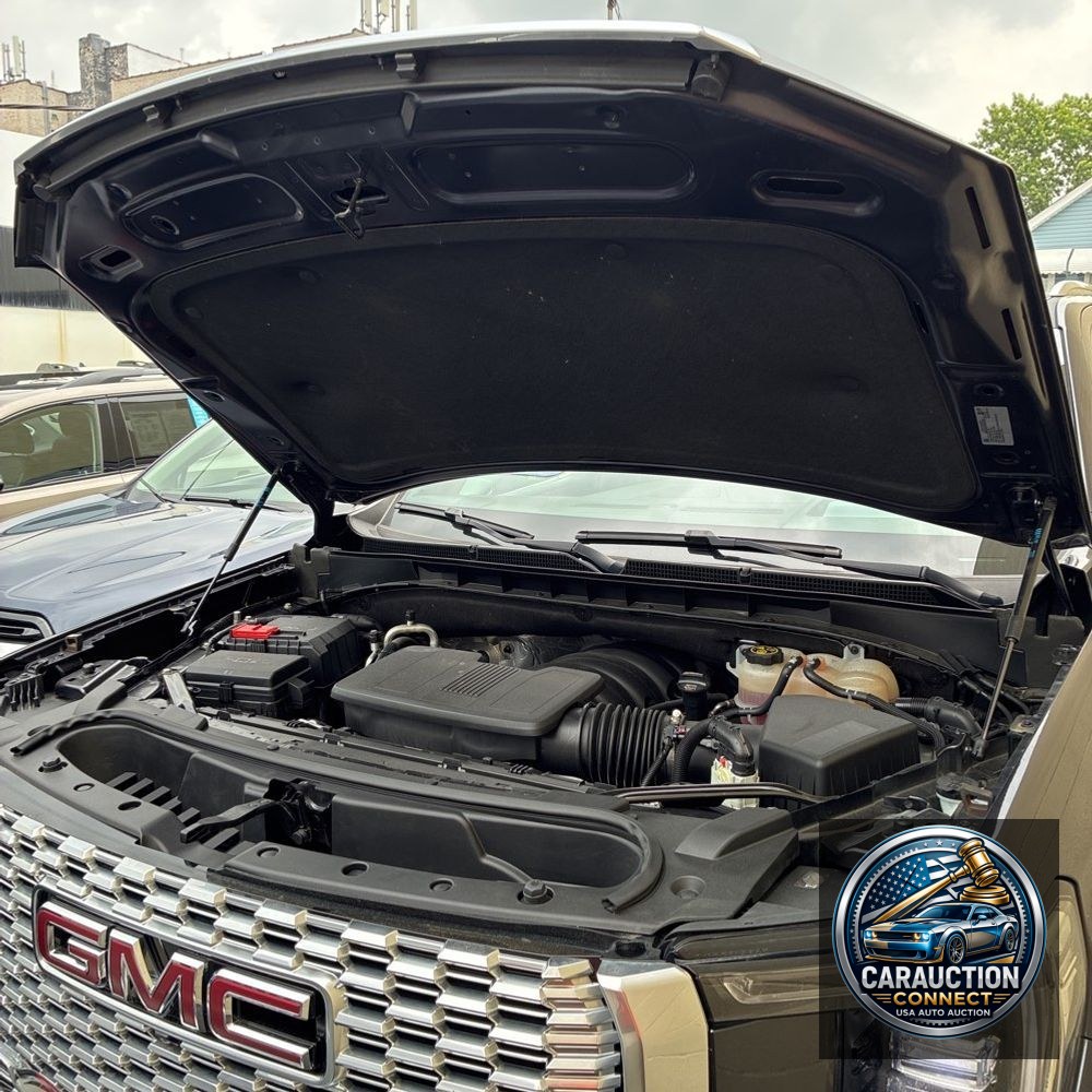 2023 GMC Yukon Denali