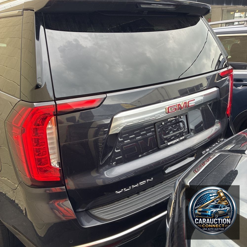 2023 GMC Yukon Denali