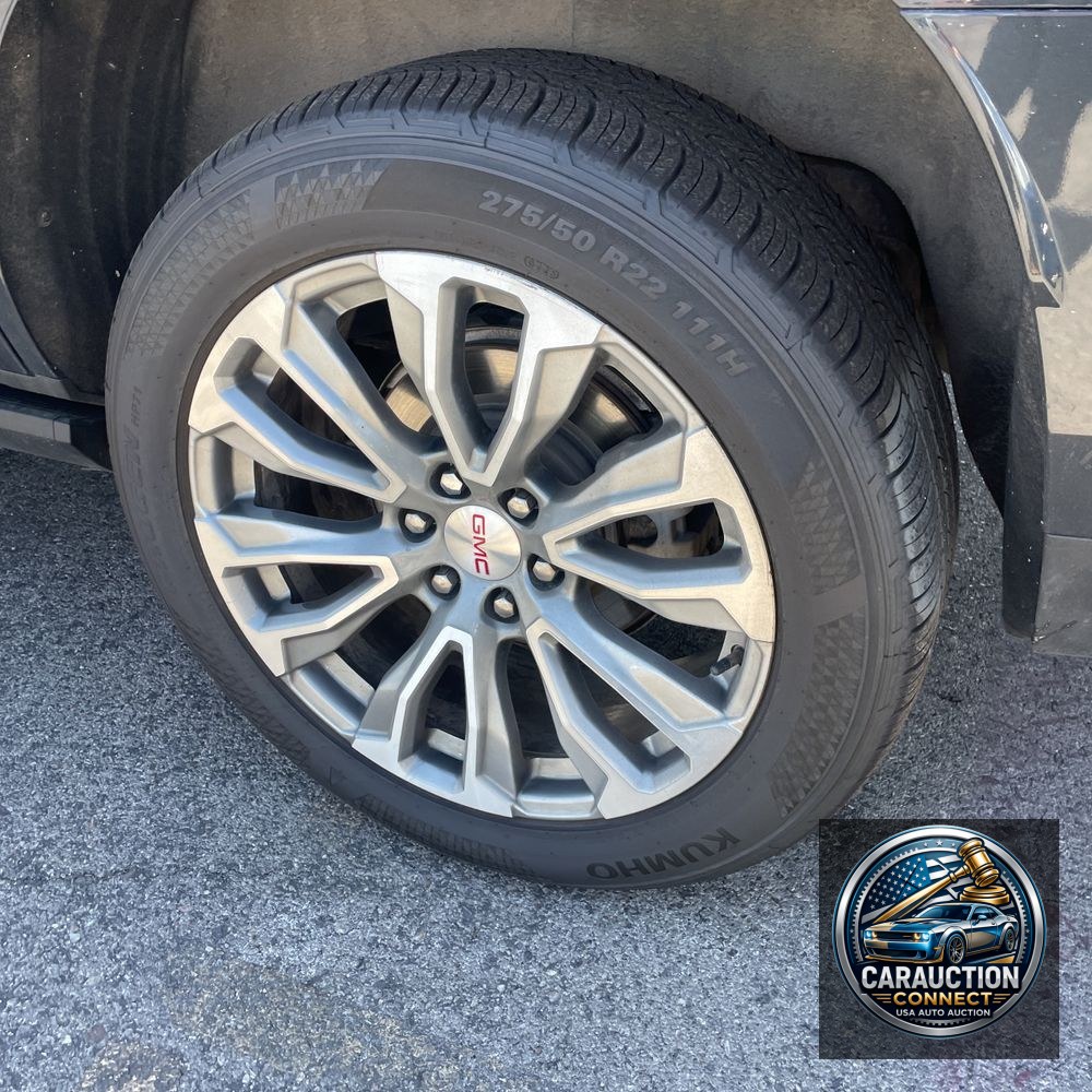 2022 GMC Yukon Denali