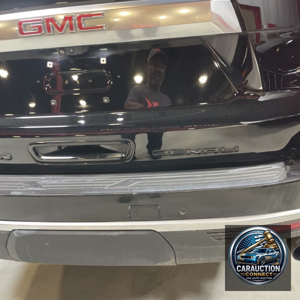 2022 GMC Yukon Denali